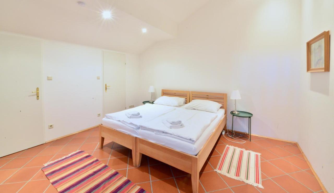 Spacious Flat With Panoramic View Vienna Exterior photo
